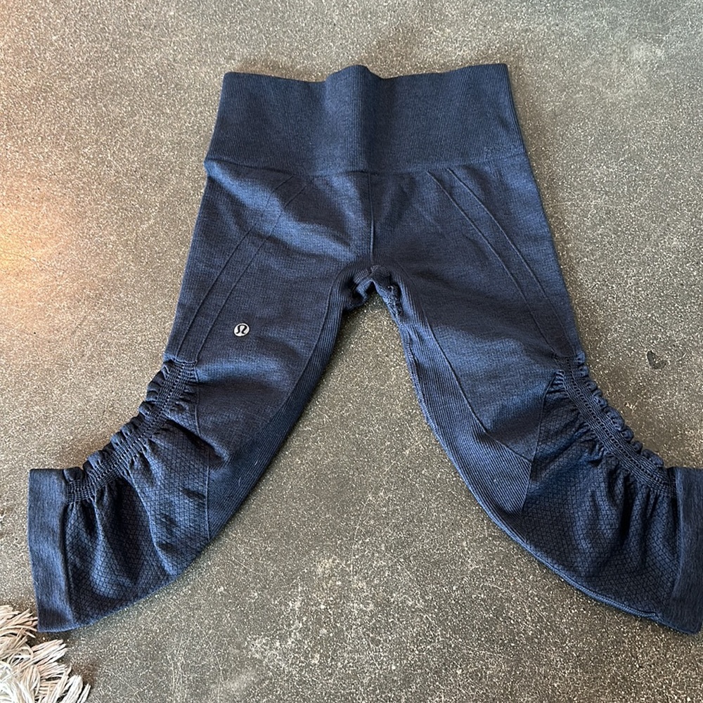Workout Capris - Picture 2 of 2